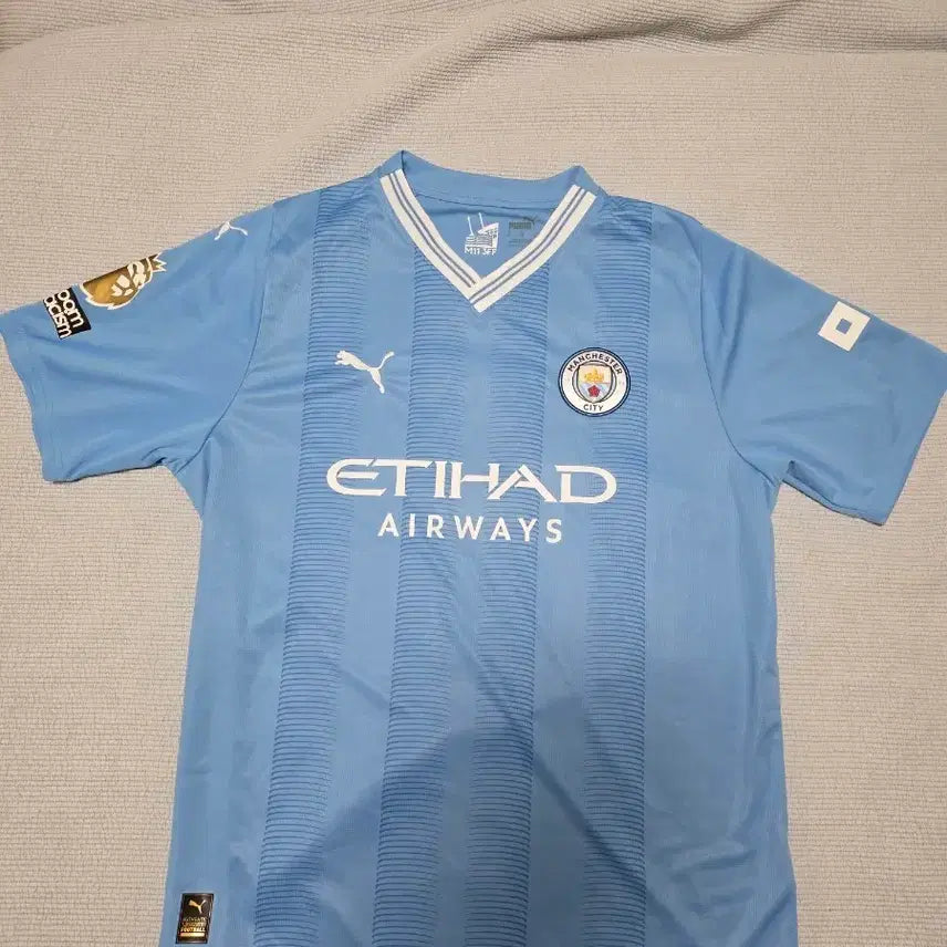 [BUNJANG] Manchester City 2023-24 Erling Haaland Home Jersey with Gold Lion Patch / 23-24 맨시티 홈 홀란드 져지
