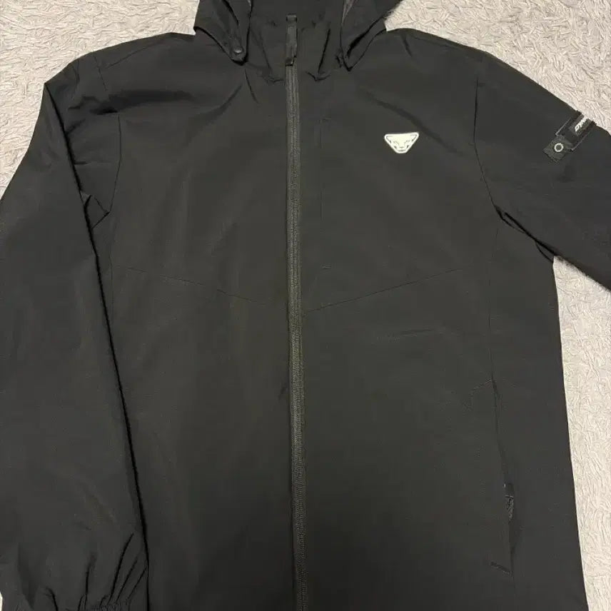 [BUNJANG] Dynafit Windbreaker Jacket Size 95 / 다이나핏 바람막이 95
