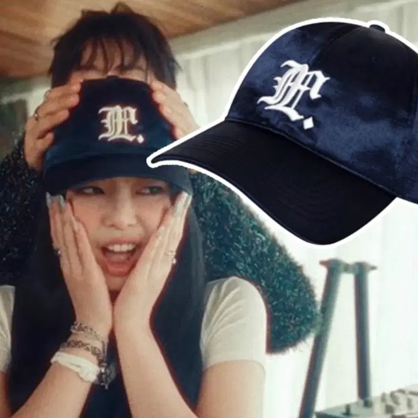 [BUNJANG] LMC Jennie Worn Navy Cap / lmc 제니 착용 볼캡 새상품 네이비