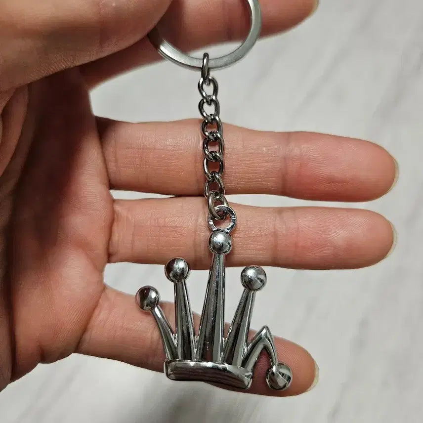 [BUNJANG] Stussy Metal Vent Crown Keychain / 스투시 메탈 벤트 크라운 키링