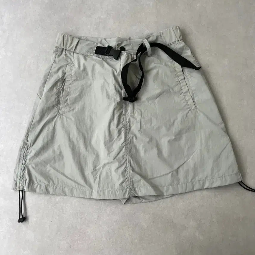 [BUNJANG] Women's Summer A-Line Quick-Dry Breathable Mini Skirt / 여름용 얇은 여성 A라인 속건 통기성 레저 미니스커트 아웃도어 스포츠 스