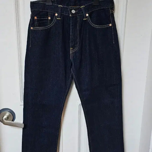 [BUNJANG] Levi's 505 Straight Leg Jeans Dark Wash / 리바이스 505 진청바지(708