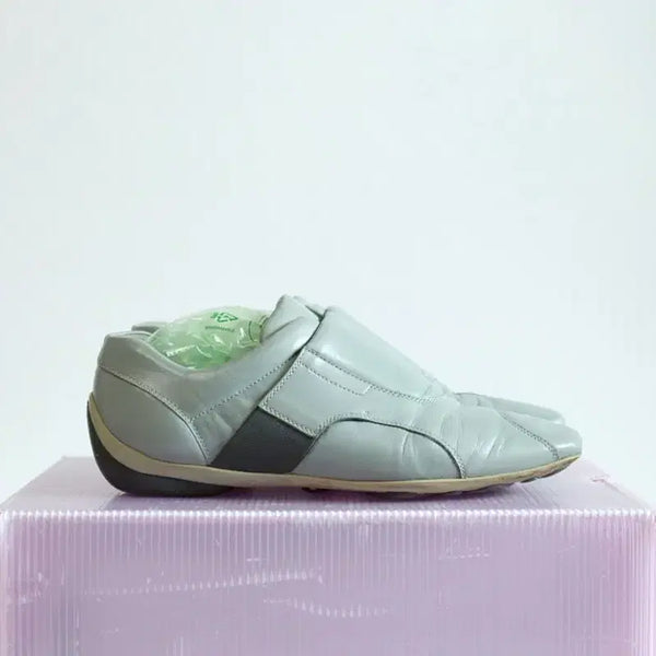 [BUNJANG] Miu Miu 00s Vintage Sneakers Alluminio (Grey) Size 36 / miumiu 미우미우 스니커즈 00s