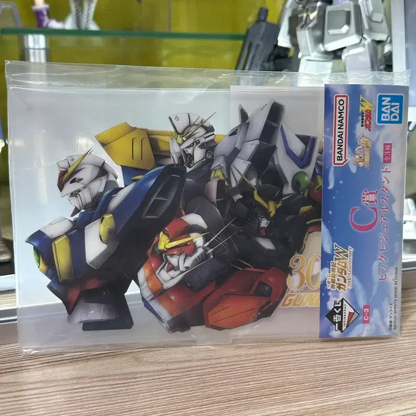 [BUNJANG] Gundam Wing W Ichiban Kuji C Prize Acrylic Big Visual Stand / 건담윙 W 제일복권 C상 아크릴 빅비쥬얼스탠드