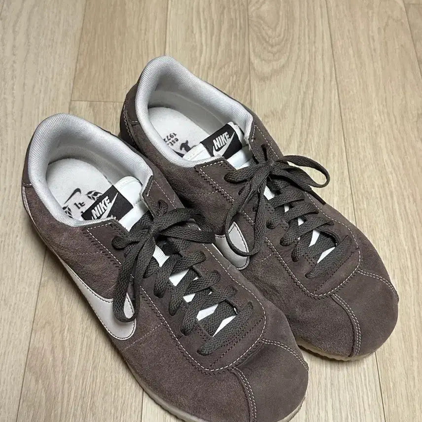 [BUNJANG] Nike Cortez SE Hangeul Day Baroque Brown / 나이키 코르테즈 SE 한글날 바로크 브라운 세일
