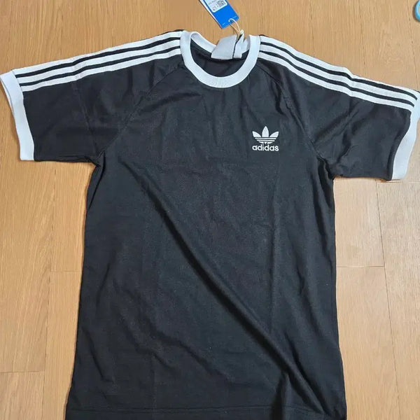 [BUNJANG] Adidas T-Shirt IA4845 / (새상품 정품) 아디다스 반팔티 IA4845 S L XXL
