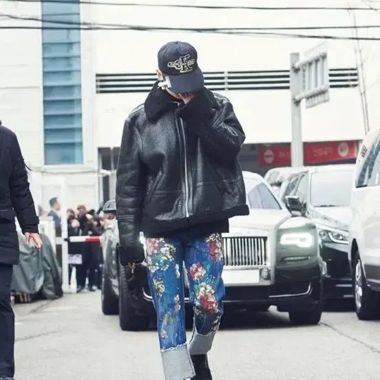[BUNJANG] G-Dragon x Gucci Floral Pattern Pants (Size 30) / 지드래곤 구찌 플로랄팬츠 팝니다