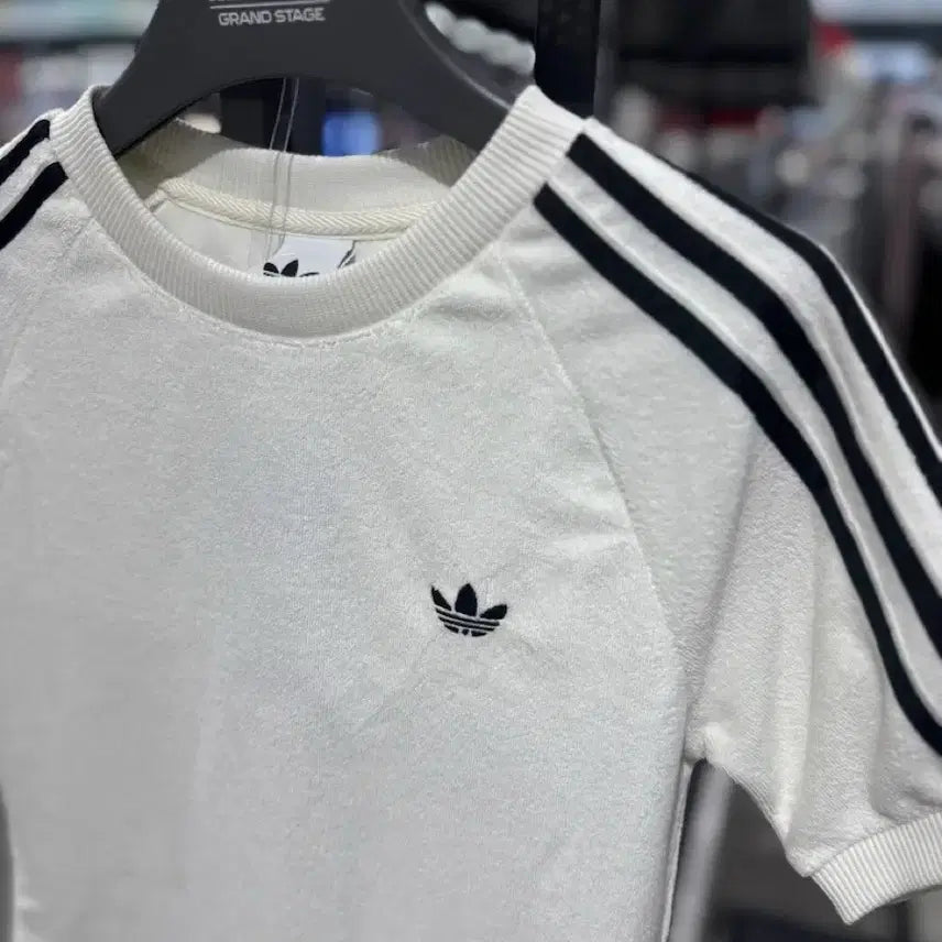 [BUNJANG] Adidas Terry Towel Cali Tee T-Shirt / 아디다스  테리 타월 캘리 티셔츠 TT CALI TEE 판매