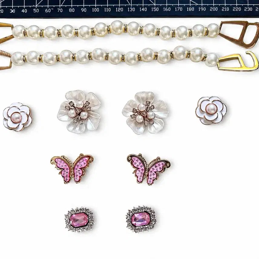 [BUNJANG] Pearl, Butterfly, and Flower Shoe Charm Set / 신발 지비츠