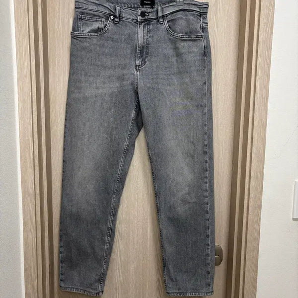 [BUNJANG] Theory Men's Athletic Fit Header Denim Pants, Grey, Size 31 / 띠어리 애슬레틱핏 헤이더 데님팬츠31/그레이