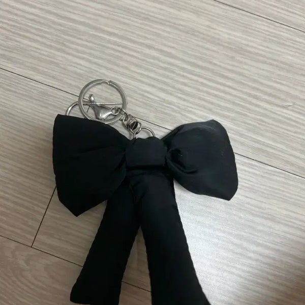 [BUNJANG] Black Ribbon Keychain / 리본 키링 블랙