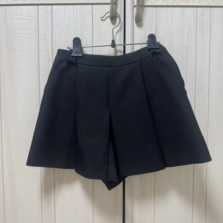 [BUNJANG] Low Sugar 001 Black Shorts / 로우슈가 001 shorts