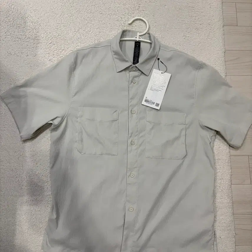 [BUNJANG] Lululemon Men's Short Sleeve Shirt / 룰루레몬 남성 반팔셔츠