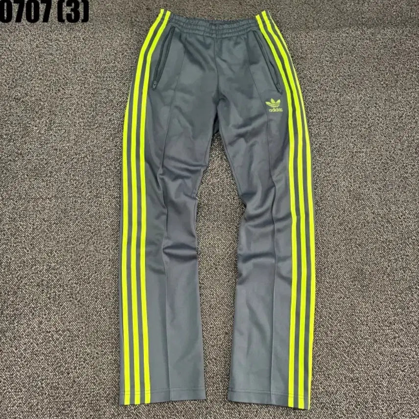 [BUNJANG] Adidas Track Pants Grey Fluorescent / 아디다스 트랙 팬츠 그레이 형광 0707