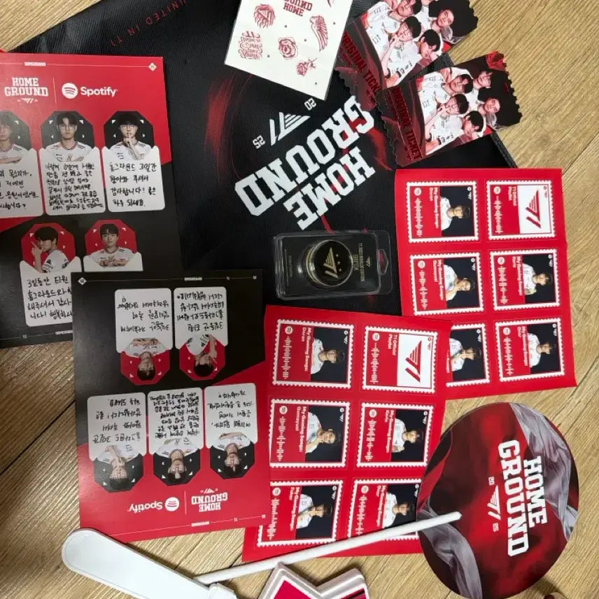 [BUNJANG] T1 2025 Home Ground Gym Sack Bundle with Fan and Original Photocard / T1 티원 2025 홈그라운드 짐색 + 부채 오리지널 포토카드 등등