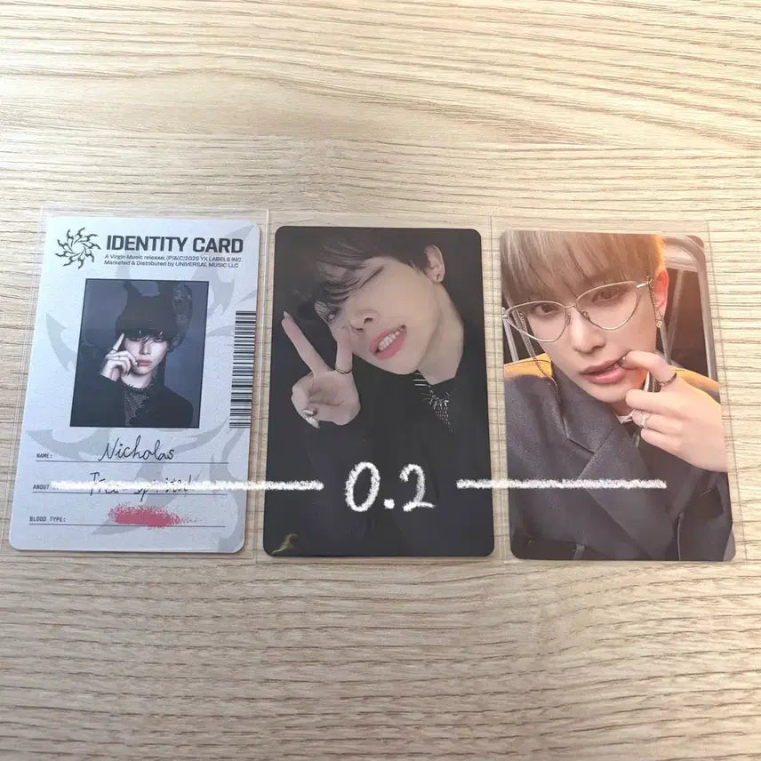 [BUNJANG] &team Nicholas Harua Photocard / &team 앤팀 니콜라스 하루아 고인블 포카 0.2 양도