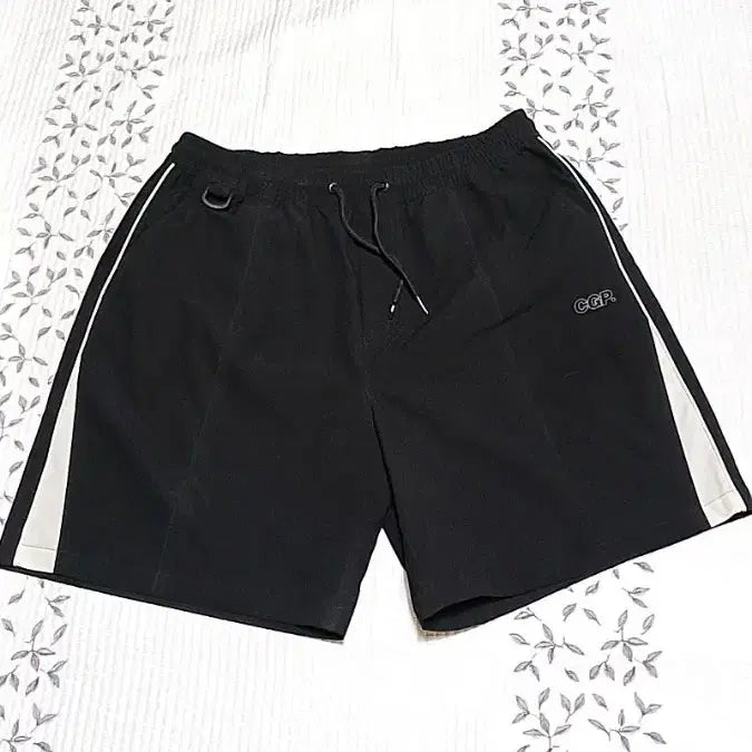 [BUNJANG] Code Graphy Windbreaker Shorts 32 Inch / 코드그라피 바람막이반바지 32인치 기장48