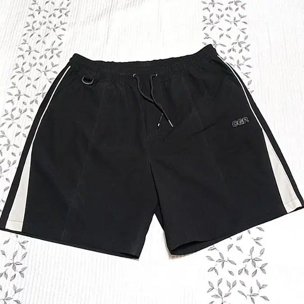 [BUNJANG] Code Graphy Windbreaker Shorts 32 Inch / 코드그라피 바람막이반바지 32인치 기장48