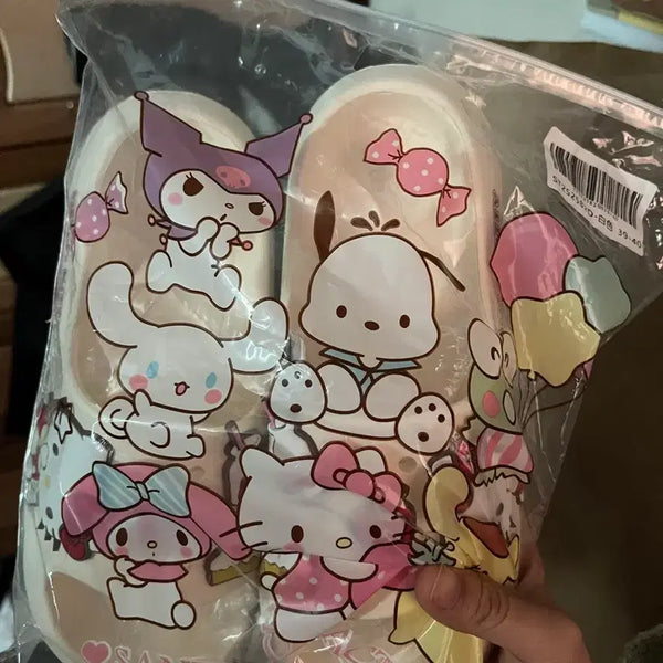 [BUNJANG] Sanrio Characters Pink Slippers / 산리오 캐릭터 슬리퍼 핑크