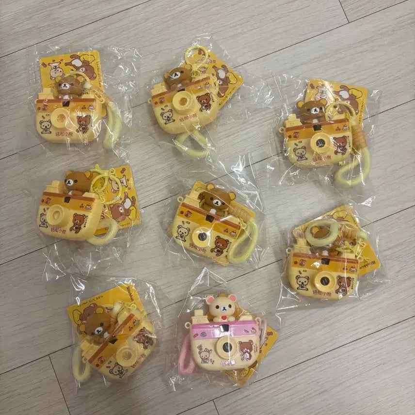 [BUNJANG] Rilakkuma Camera Keychain (Sealed) / 미개봉 리락쿠마 카메라 키링