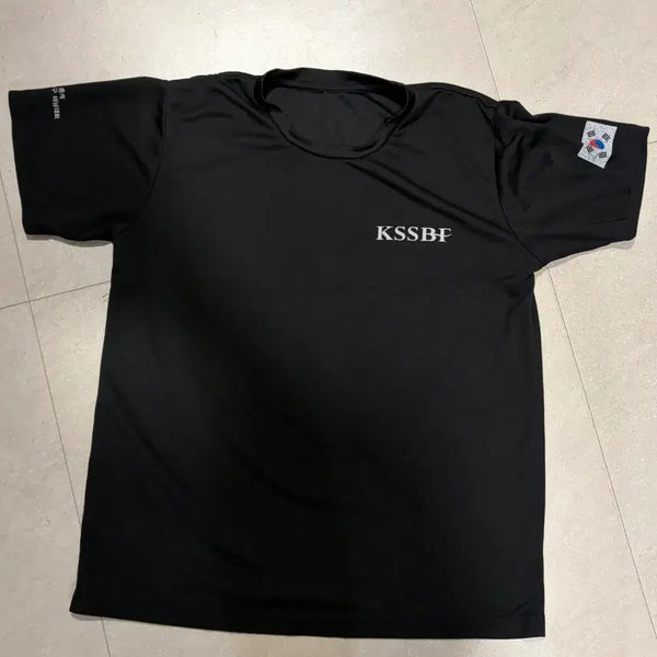 [BUNJANG] KSSBF Black XL T-Shirt / KSSBF 블랙 XL입니다