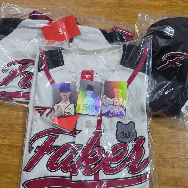 [BUNJANG] T1 Faker 2023 Birthday Limited Edition Baseball Jersey, Hat, Bag, and Photocard Bundle Set / T1 페이커 생일 한정판 야구유니폼,모자,가방 포카 일괄