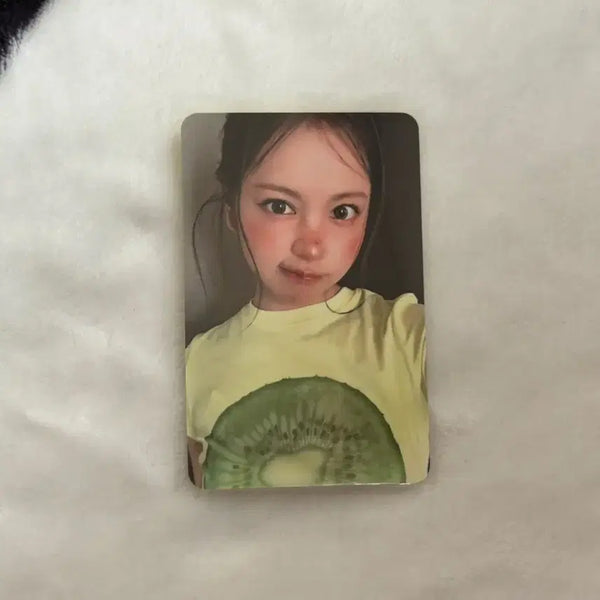 [BUNJANG] Hearts to Hearts Carmen Sawai Lucky Draw Photocard (Lemon) / 하투하 레몬탱 팝업 미공포 하츠투하츠 카르멘 사웨 럭드 미공포