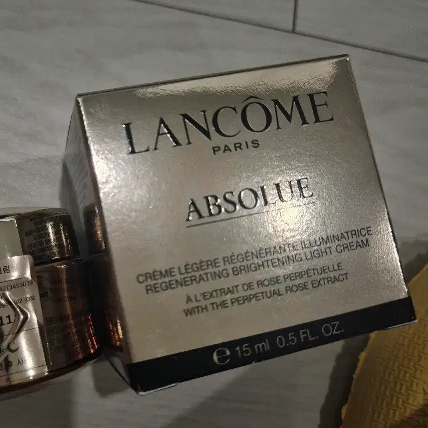 [BUNJANG] Lancome Absolue Illuminating Regenerating Light Cream 15ml / 랑콤 압솔뤼 일루미네이팅 리제너레이팅 라이트크림 15ml