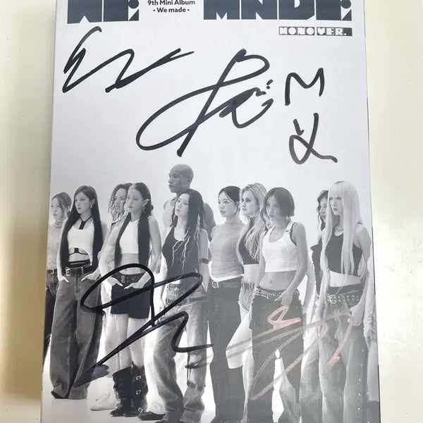 [BUNJANG]  (G)I-DLE We Made Mini Album Vol. 9 Sealed with All Members' Autographs / 아이들 We made 비매 미개봉 친필싸인앨범