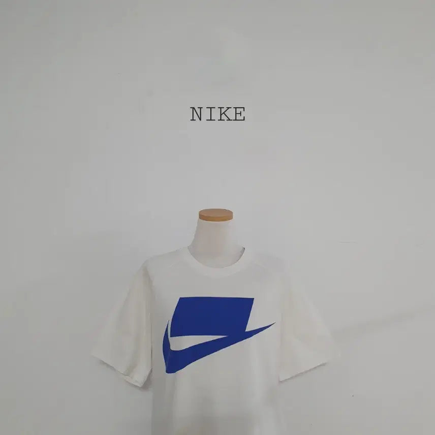 [BUNJANG] Nike White Big Logo Short Sleeve T-Shirt (Size L) / 세일)No.26070815 나이키 반팔 티셔츠 흰색