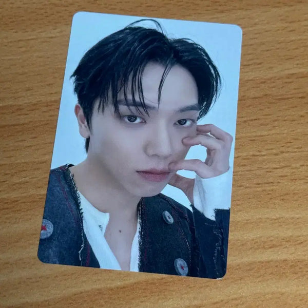 [BUNJANG] ONF Minkyun Open The Door Tower Records Photocard / 온앤오프 민균 오픈더도어 타워레코드 포카