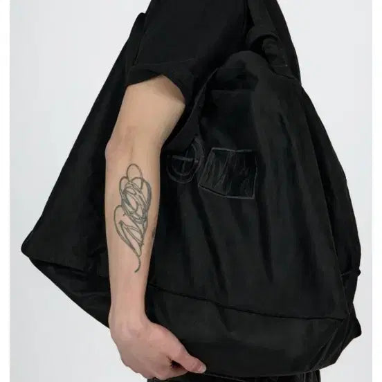 [BUNJANG] Plastic Product Suede Big Bag / 플라스틱 프로덕트 스웨이드 빅백