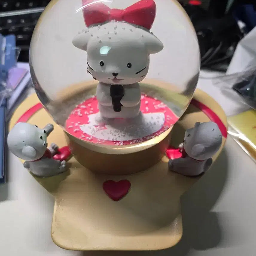 [BUNJANG] Stellive Hina Haedungi Snow Globe / 스텔라이브 히나 해둥이 스노우볼
