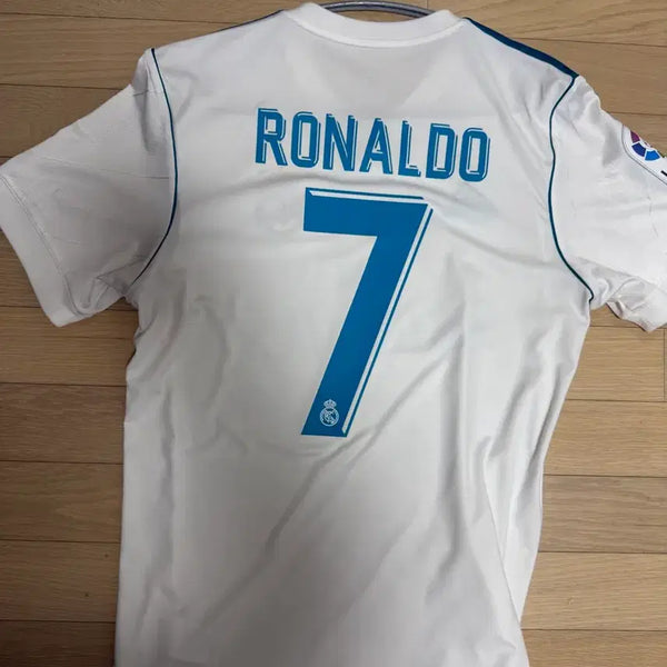 [BUNJANG] Real Madrid Cristiano Ronaldo 2017-2018 Season Jersey (International L) / 17 18 시즌 레알 마드리드 호날두 유니폼