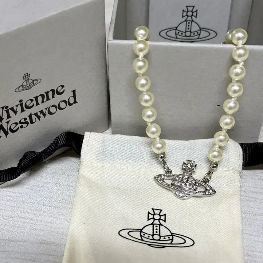 [BUNJANG] Vivienne Westwood Pearl Necklace / 비비안 웨스트우드 진주 목걸이