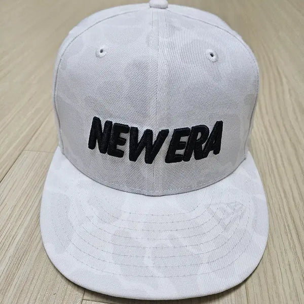 [BUNJANG] New Era Golf 9FIFTY Snapback White Camo / 미사용) 뉴에라 골프 9FIFTY 스냅백 화이트 카모