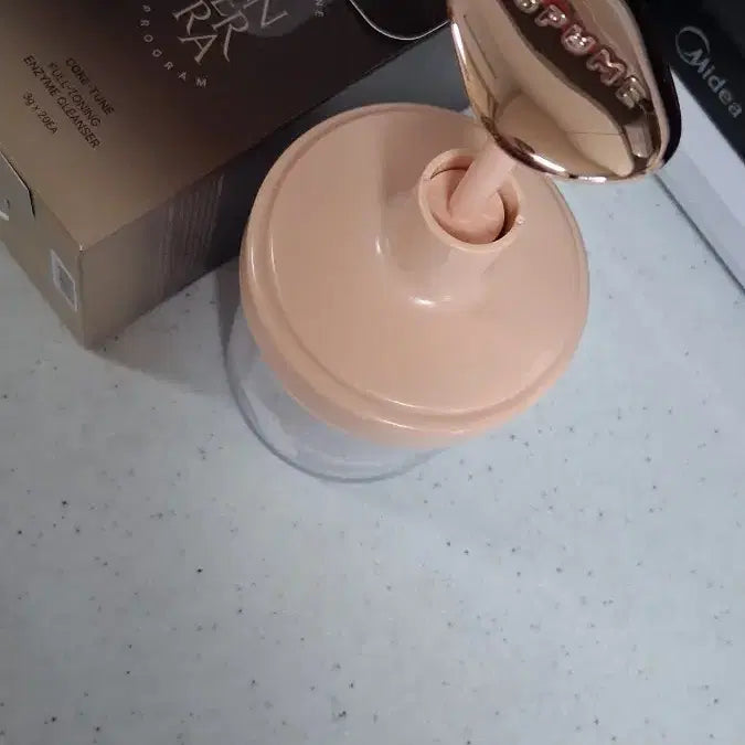 [BUNJANG] Intera Core Tone-Up Cleanser / 인테라 코어 톤업 클렌저 새제품입니다