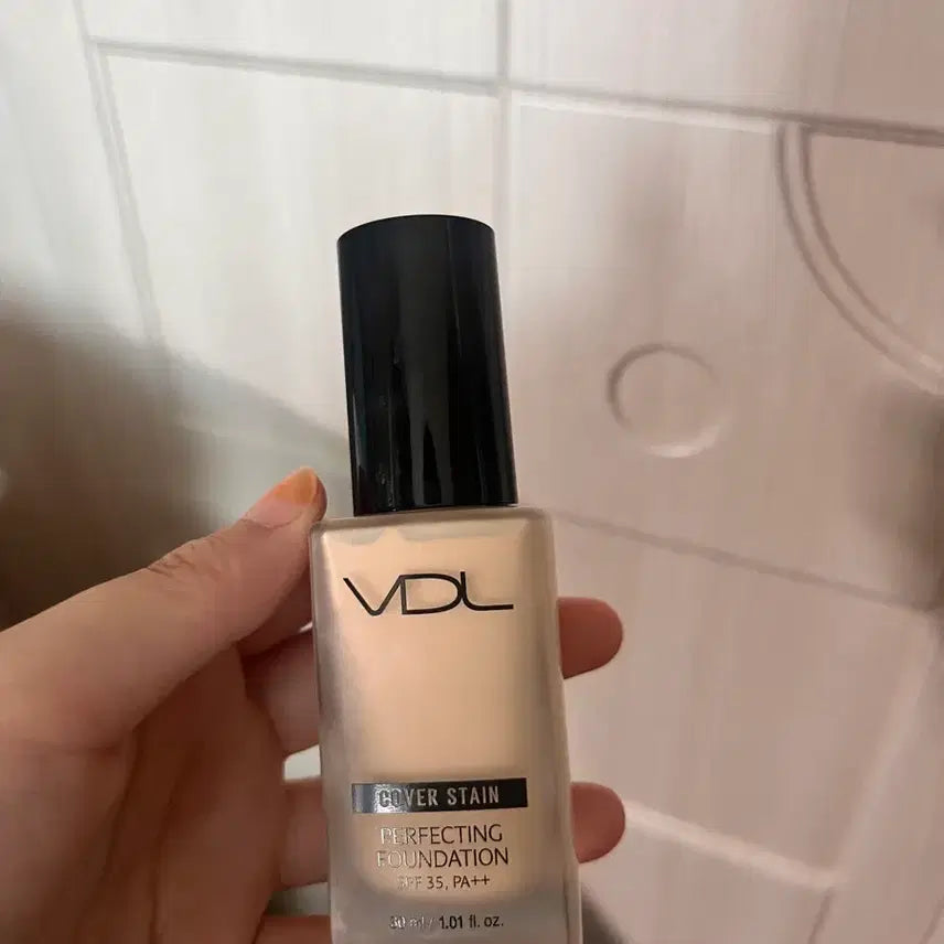 [BUNJANG] VDL Cover Stain Perfecting Foundation V02 / VDL 파운데이션 V02