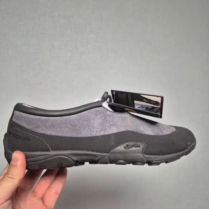 [BUNJANG] New Balance MT10T Magnet Black Cement (260) / [새상품/260] 뉴발란스 MT10T 마그넷 블랙 시멘트
