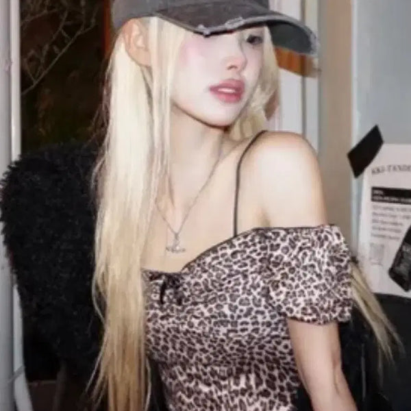 [BUNJANG] Leopard Print Two-Way Puff Off-Shoulder Top / 호피 투웨이 레오파드 퍼프 오프숄더 티