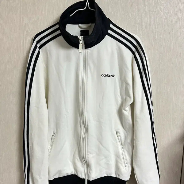 [BUNJANG] Adidas Beckenbauer Track Pants White/Black Size 90 / 아디다스 베켄바우어 흰검 90사이즈 팜