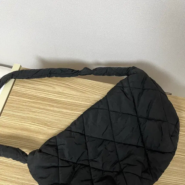[BUNJANG] Quilted Shoulder Crossbody Bag Black / 퀼팅 숄더 크로스백 블랙