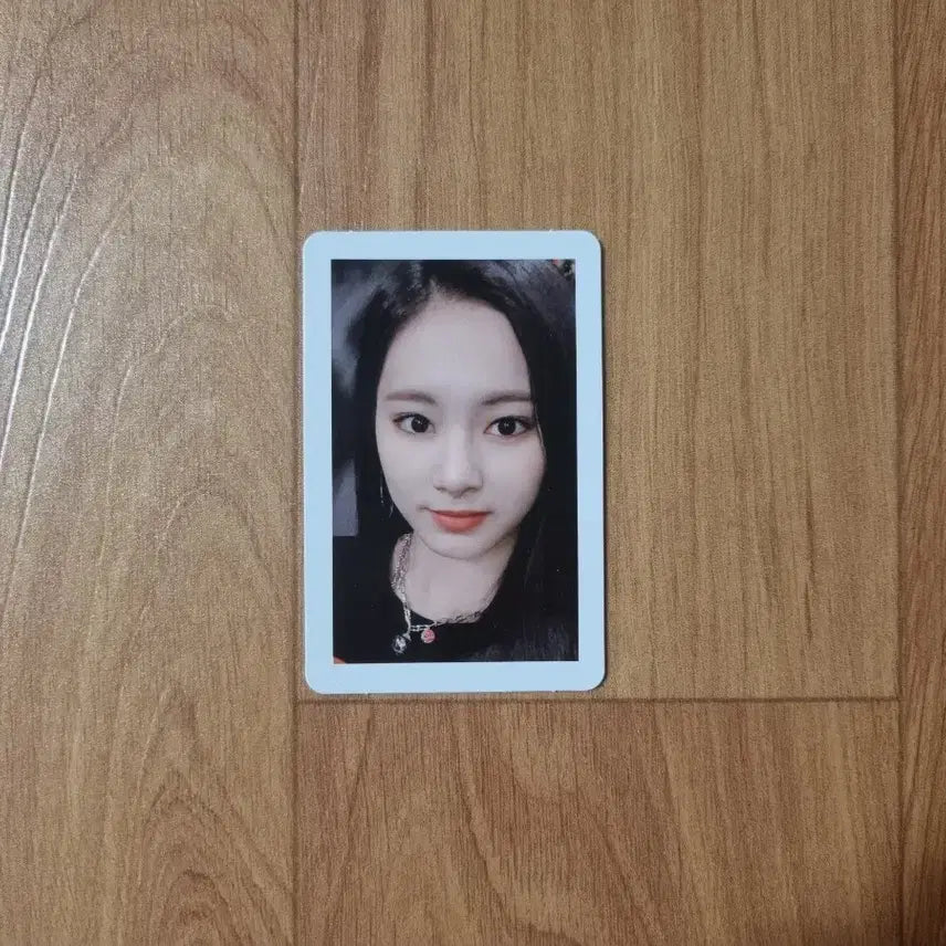 [BUNJANG] TWICE YES or YES Tzuyu Photocard / 트와이스 예올예(yes or yes) 쯔위 포토카드 (포카)