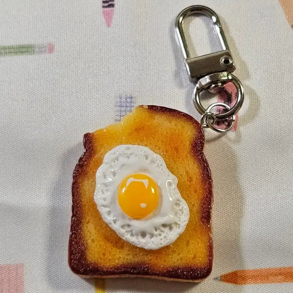 [BUNJANG] LE SSERAFIM School Days Morning Dash Sakura Keyring / 르세라핌 [school days] morning dash 키링 - 꾸라