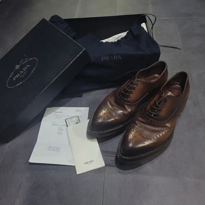 [BUNJANG] Prada Shark Sole Wingtip Shoes / 프라다 샤크솔 구두 285