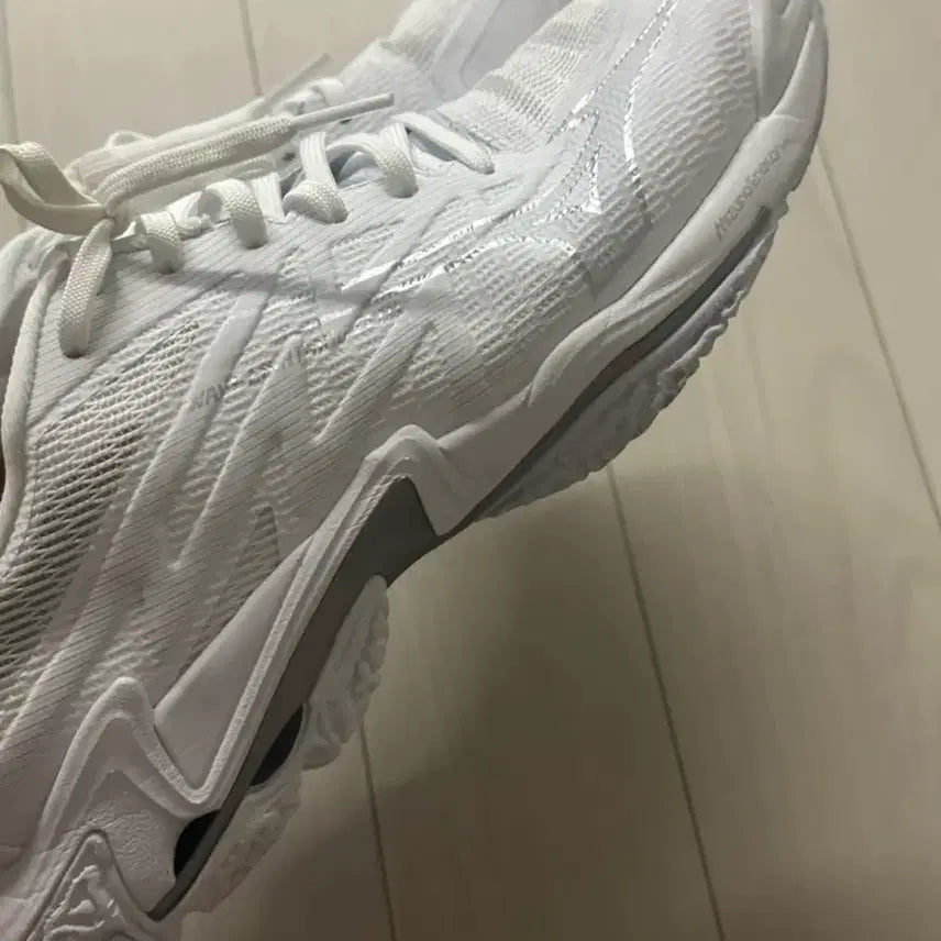 [BUNJANG] Mizuno Wave Lightning Volleyball Shoes (Size 260) / 미즈노 배구화(260)