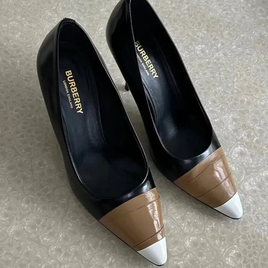 [BUNJANG] Burberry Pumps Heels / 버버리 펌프스 힐 / 구두