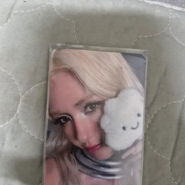 [BUNJANG] Jeon Somi Studio Live Photocard / 전소미 공방 포카