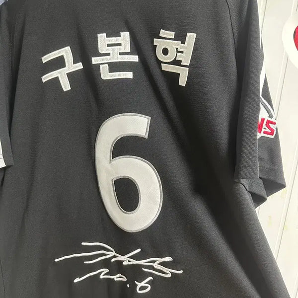 [BUNJANG] LG Twins Gu Bon-hyeok Signed Away Game Baseball Jersey / Ig트윈스 엘지트윈스 구본혁 선수 원정 싸인 유니폼