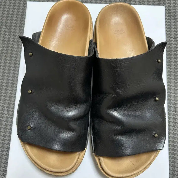 [BUNJANG] Gradus Slide 04 Black (Size 270) / 그라더스 슬라이드 04